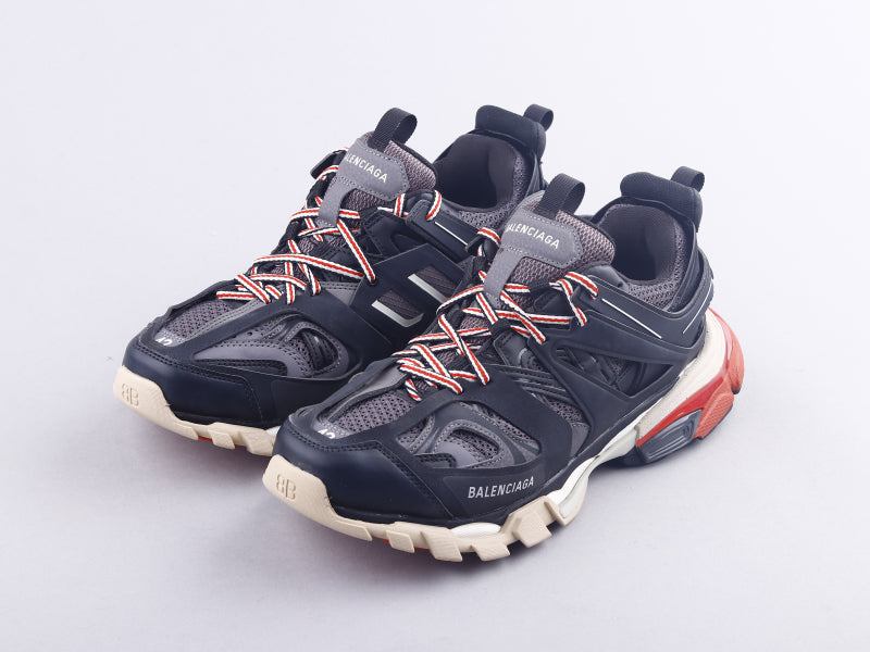 GLM - Bla Track Three Generations Sneaker
