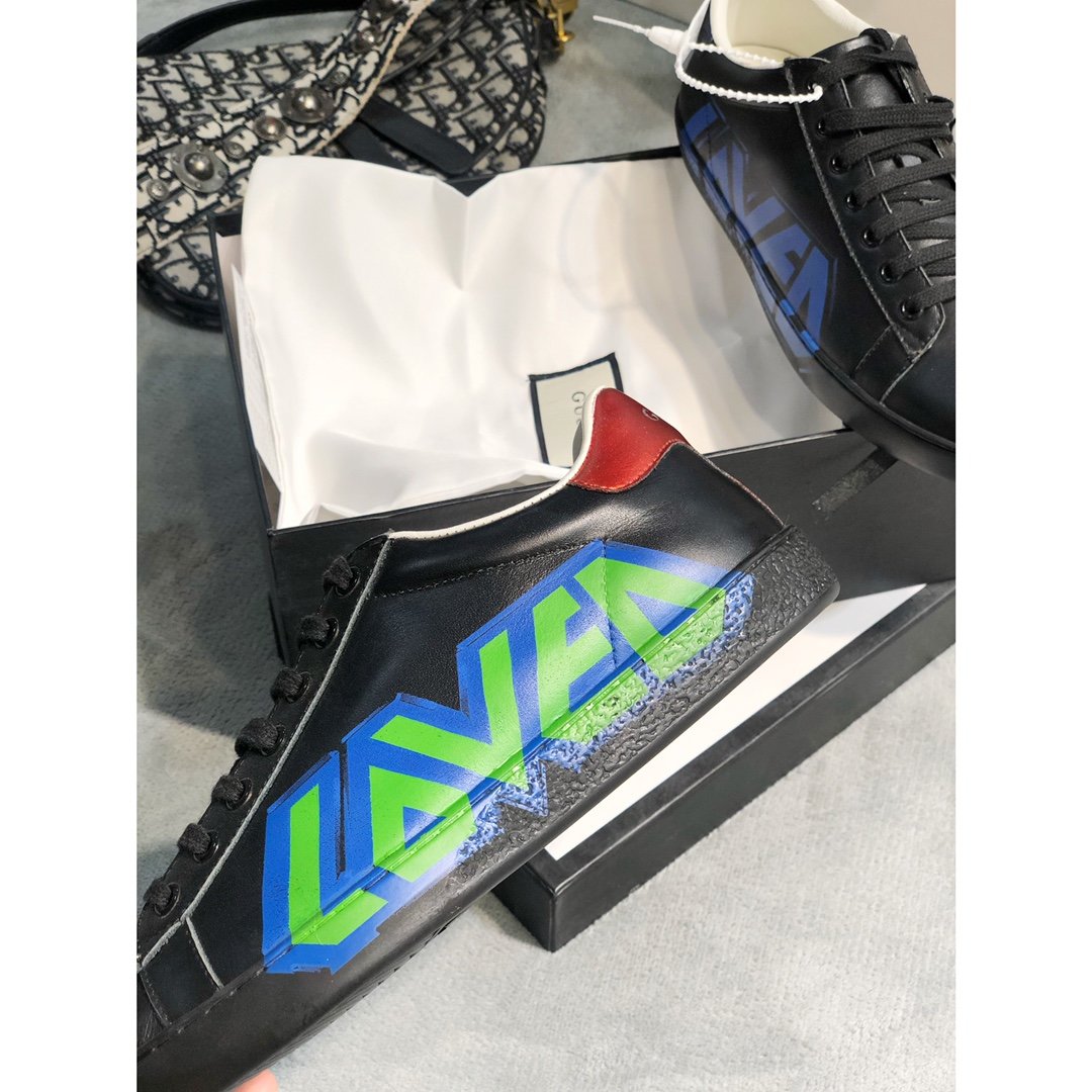 GLM-GCI  Ace with loved black Sneaker 102