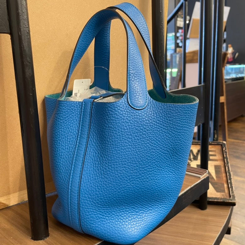 HermÃƒÆ’Ã‚Â¨s Taurillon Clemence Picotin Lock PM Stamp A 2017, Blue zanzibar