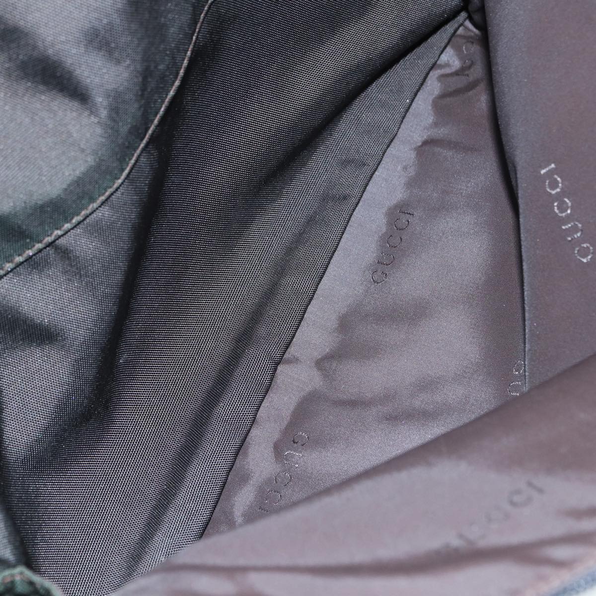 Gucci Messenger