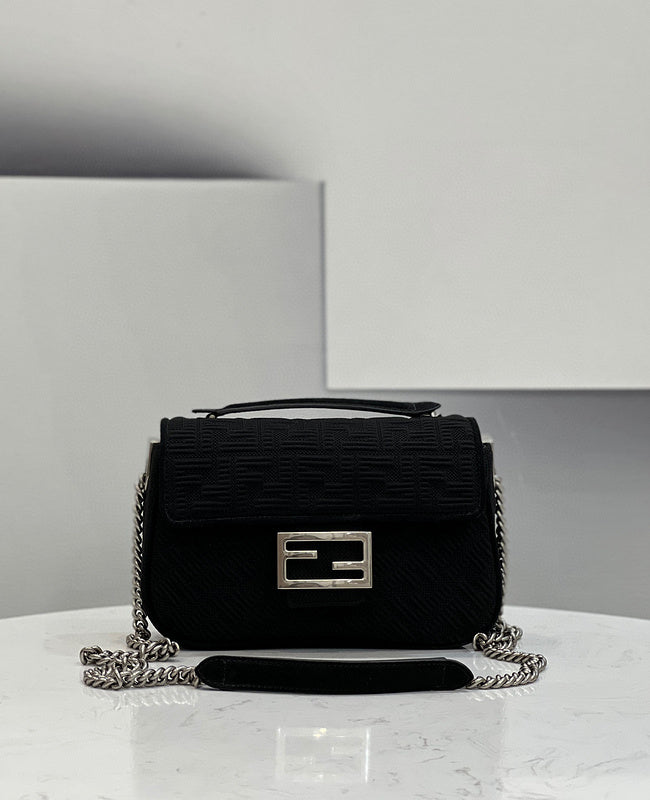 Fendi Luxury Fashion Bag