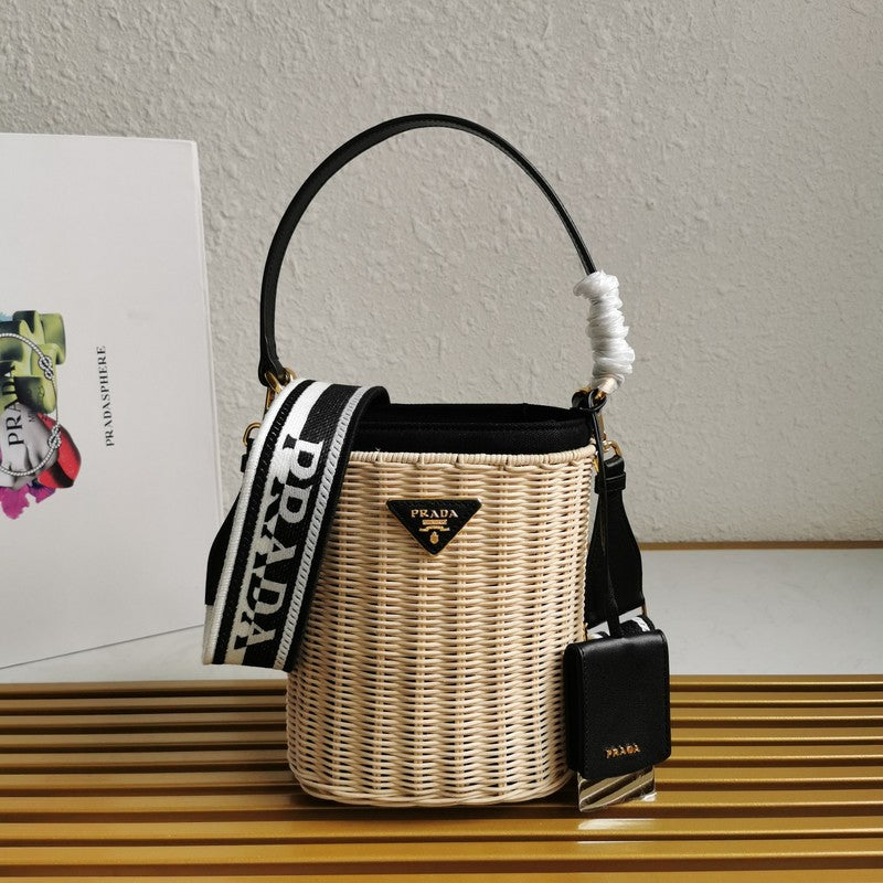 Glami - PD Handbags - 130