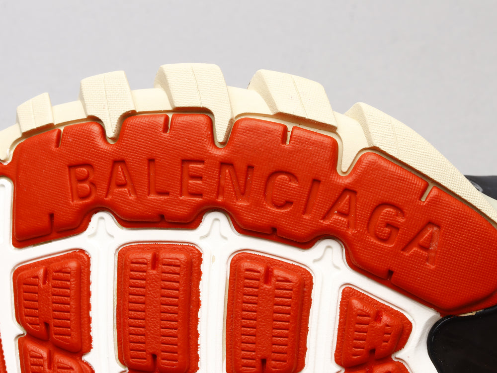GLM - Bla Track Black Red Sneaker