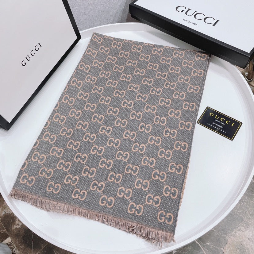 GLM - Top Quality GCI Scarf 040