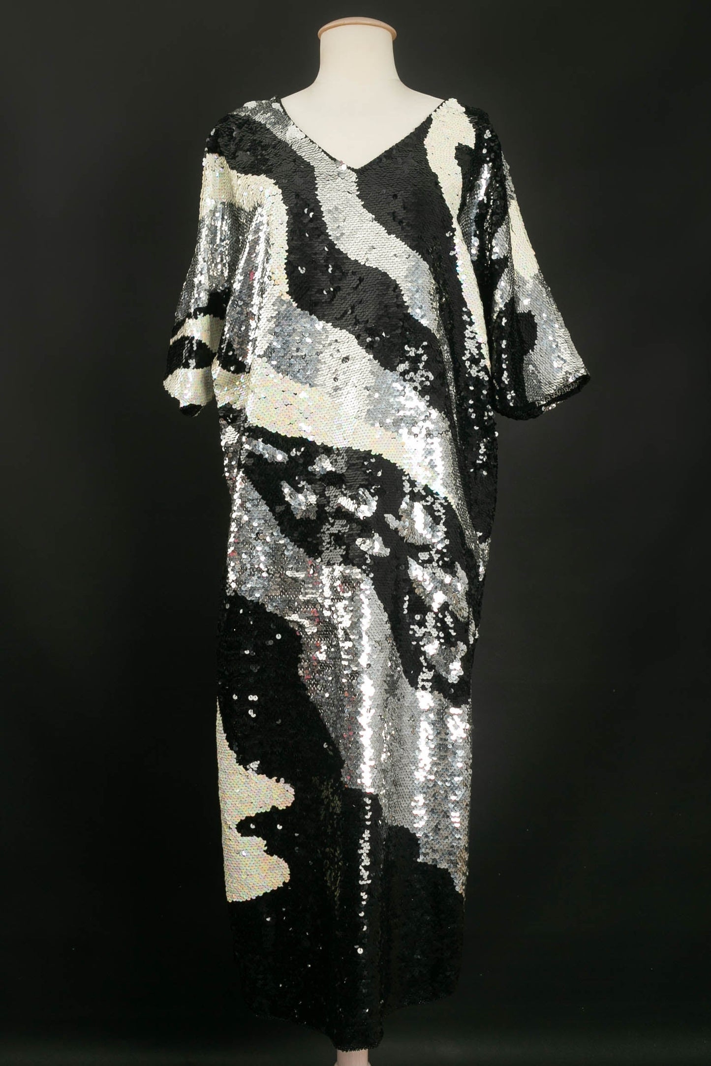 Robe ÃƒÆ’Ã‚Â  paillettes