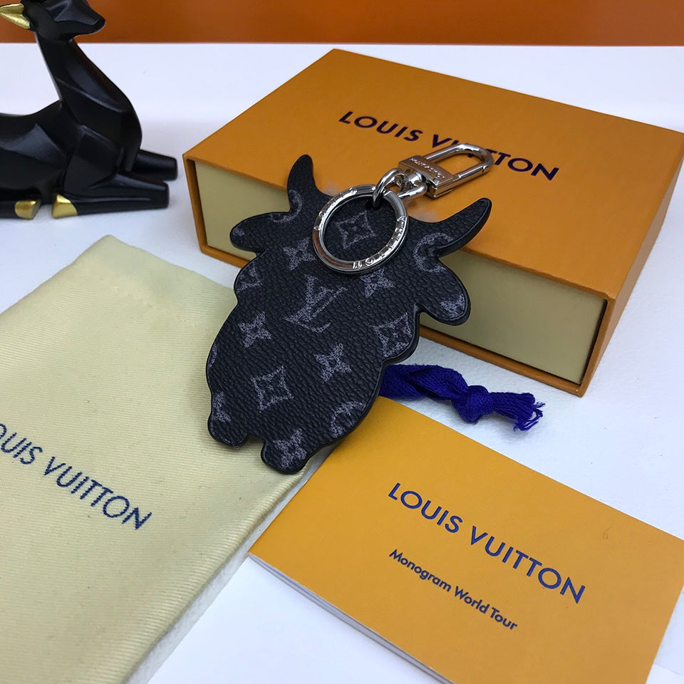 GLM -Top Quality Keychains LUV 081
