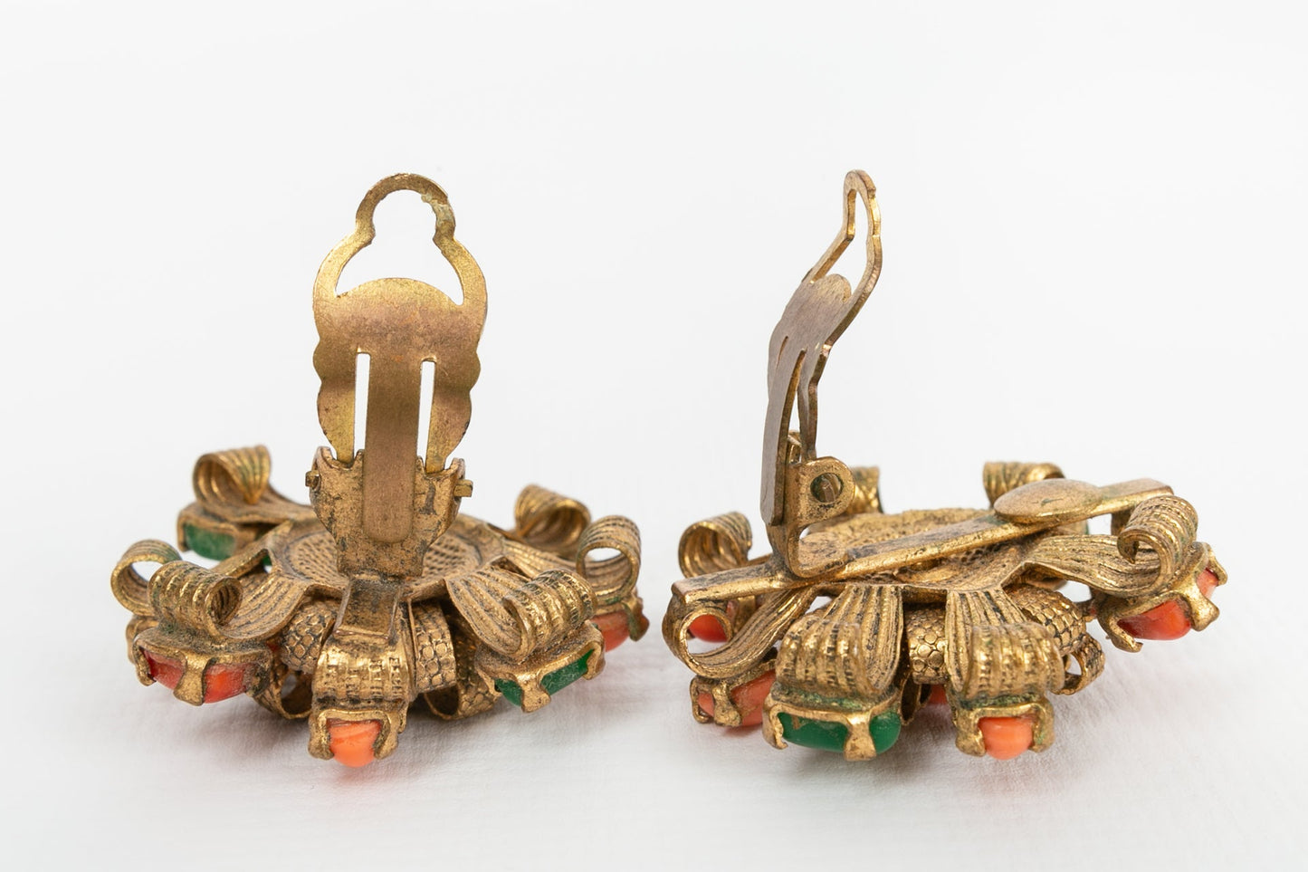 Boucles d'oreilles ÃƒÆ’Ã‚Â  cabochons colorÃƒÆ’Ã‚Â©s