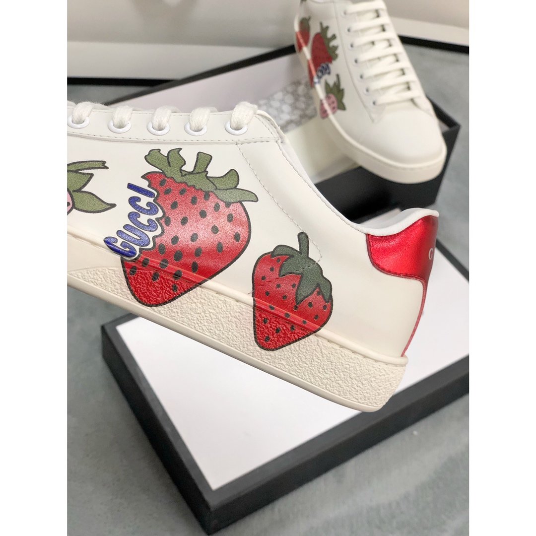 GLM-GCI ACE STRAWBERRY MIRROR Sneaker 085