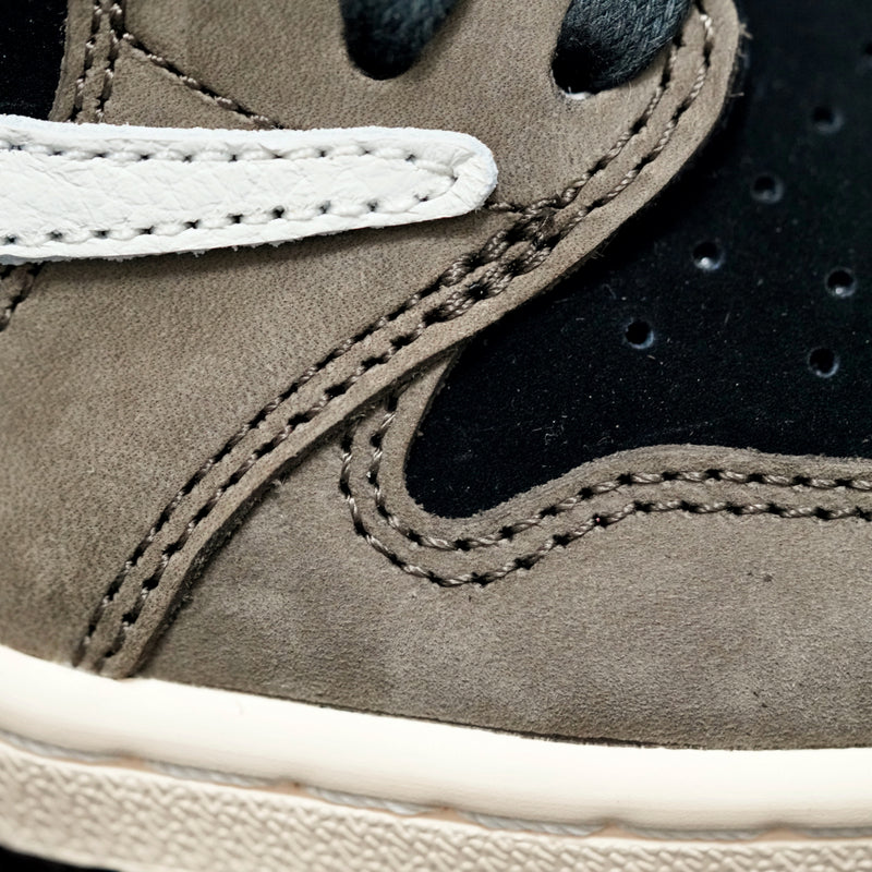 GLM - TS x AJ1 Barb Low Top