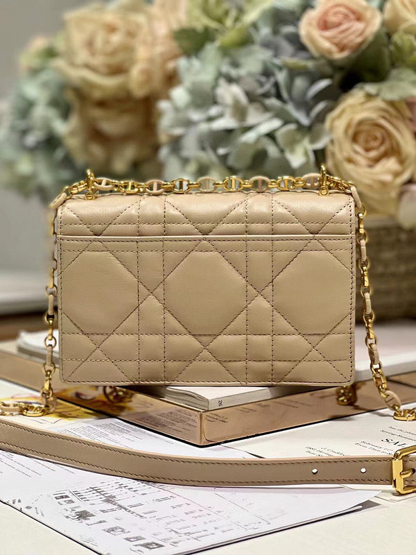 Glami Fashion - DIR Bags - 599