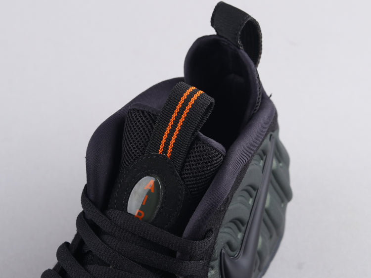 GLM - NKE Hardaway Foam black red bubble
