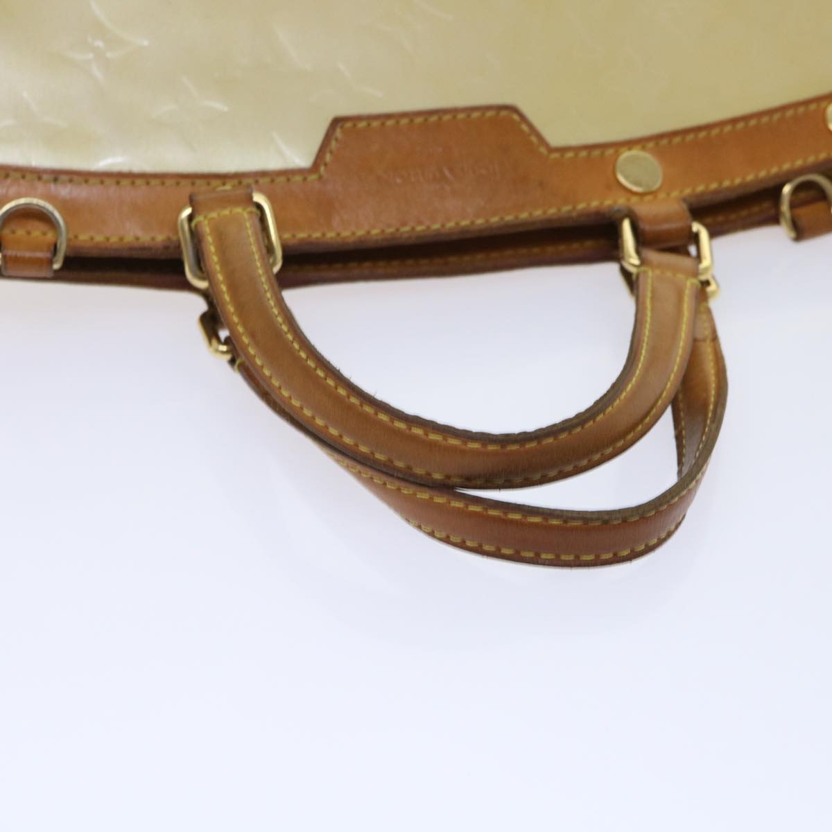 Sophisticated Beige Patent Leather Handbag