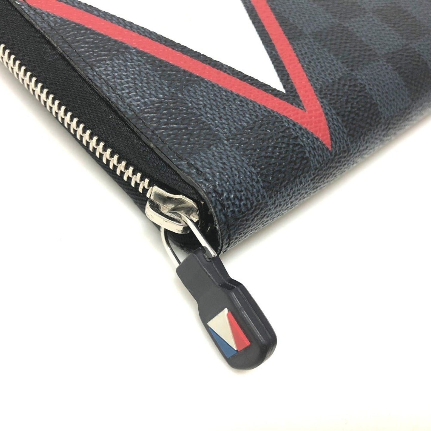 Navy Canvas Wallet with Clean Lines and Premium Leather