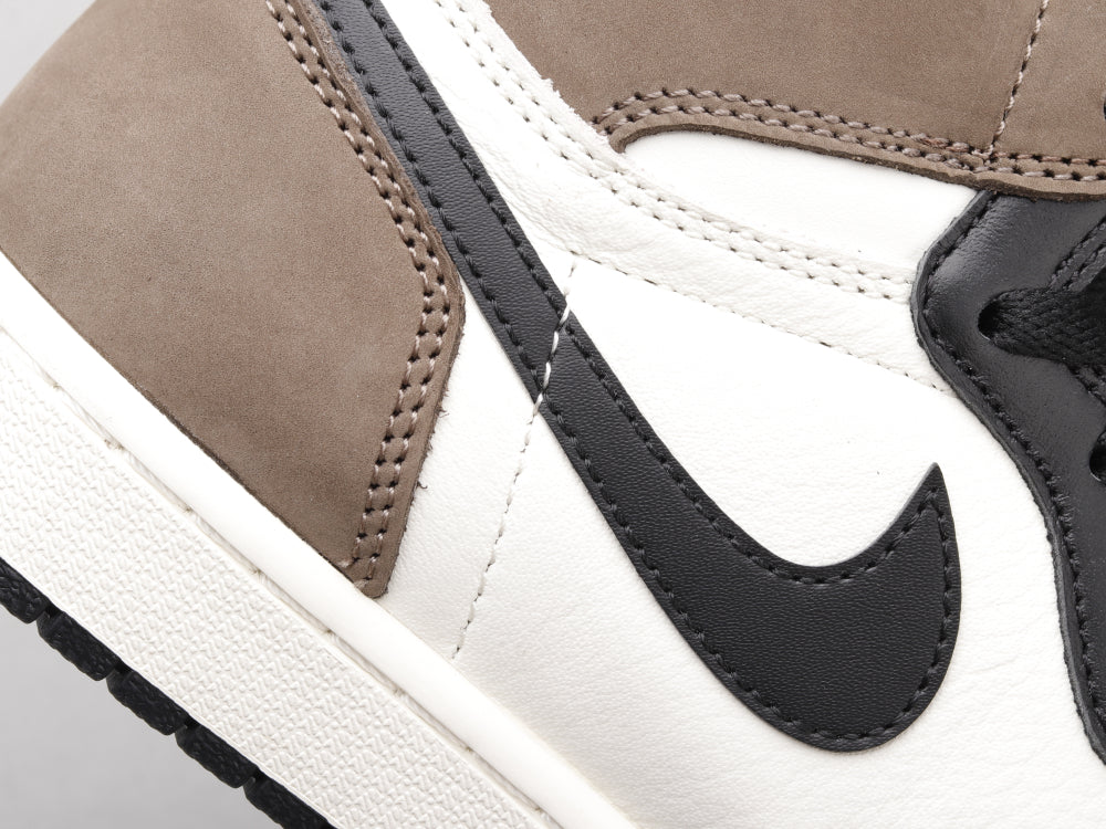 GLM - AJ1 Small Barb Black GLMcha