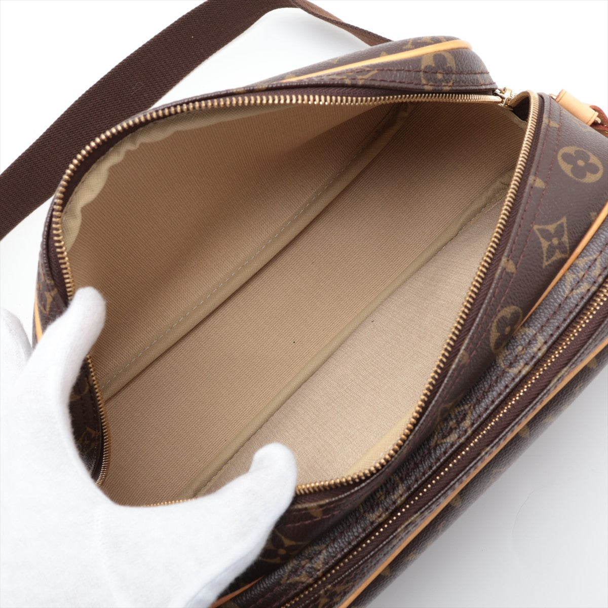 Louis Vuitton Monogram Reporters PM M45254