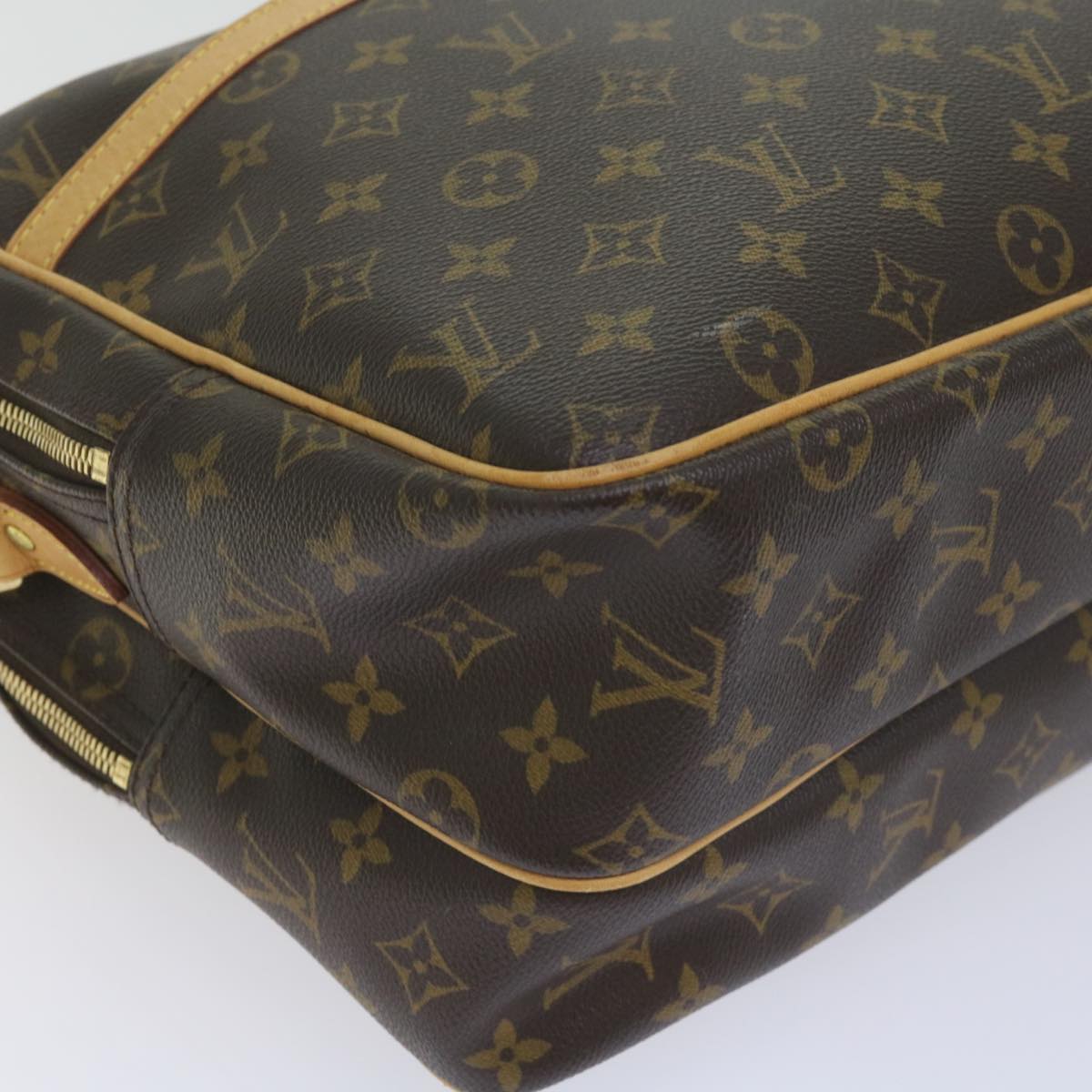 Bold Canvas Reporter Bag