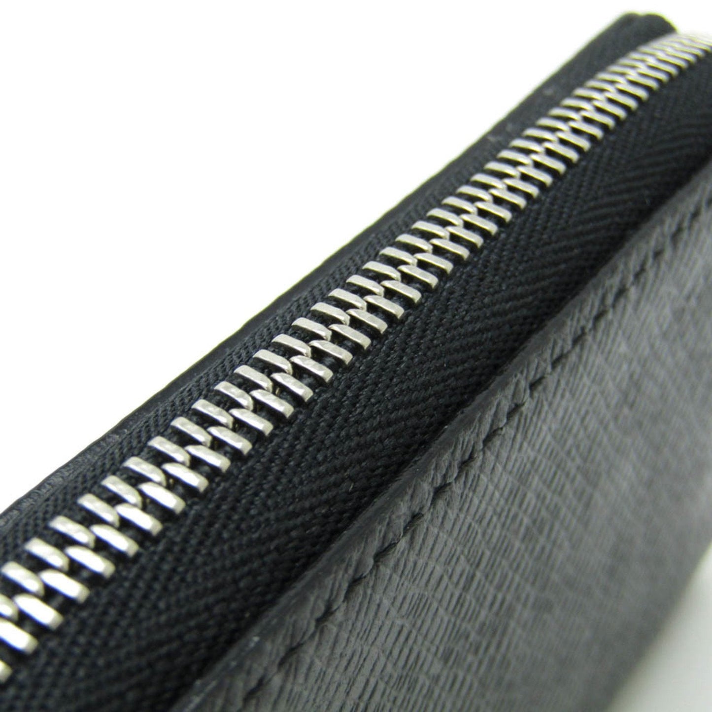 Leather Coin Purse with Zipper Closure and Card Slots