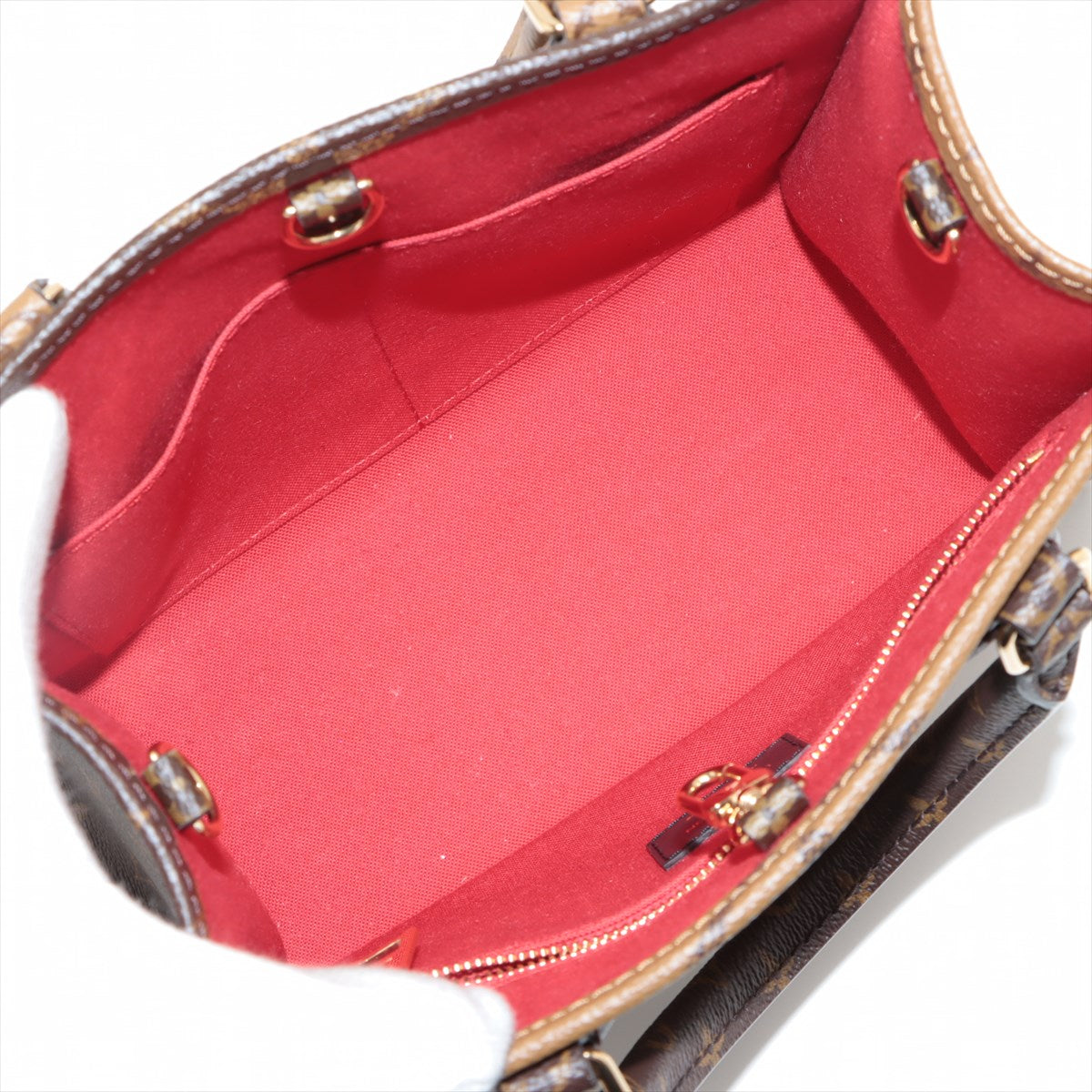 Louis Vuitton Monogram Giant Reversee On The Go PM M46373