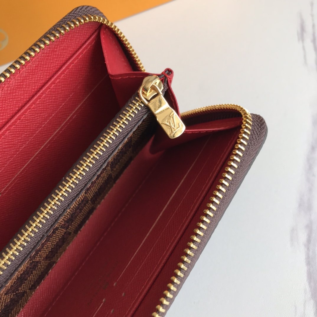 GLM - Top Quality Wallet LUV 015