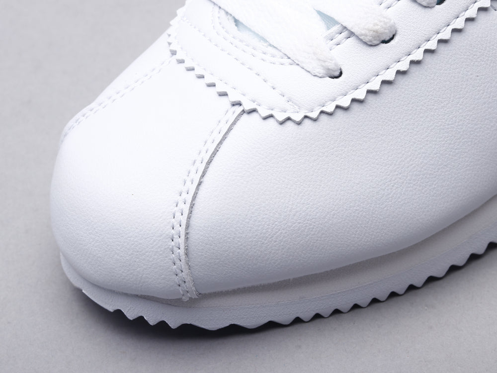 GLM - NKE Generation pure white