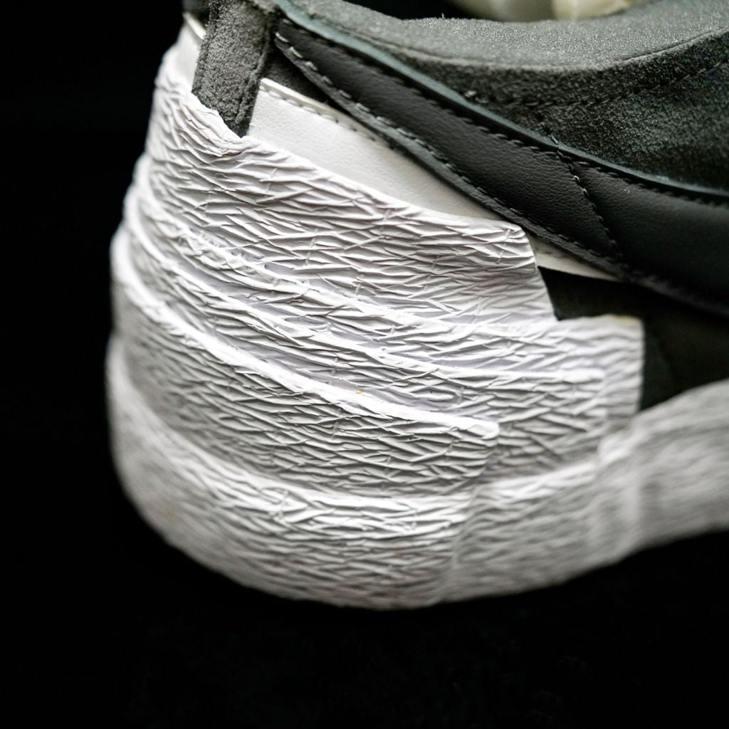 GLM - Sacai x Blazer Low Black & White