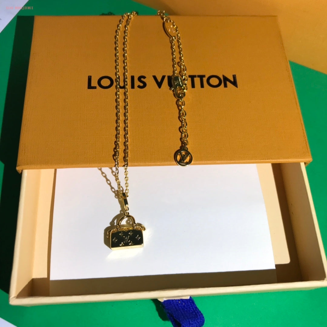 GLM - Top Quality Necklace LUV031