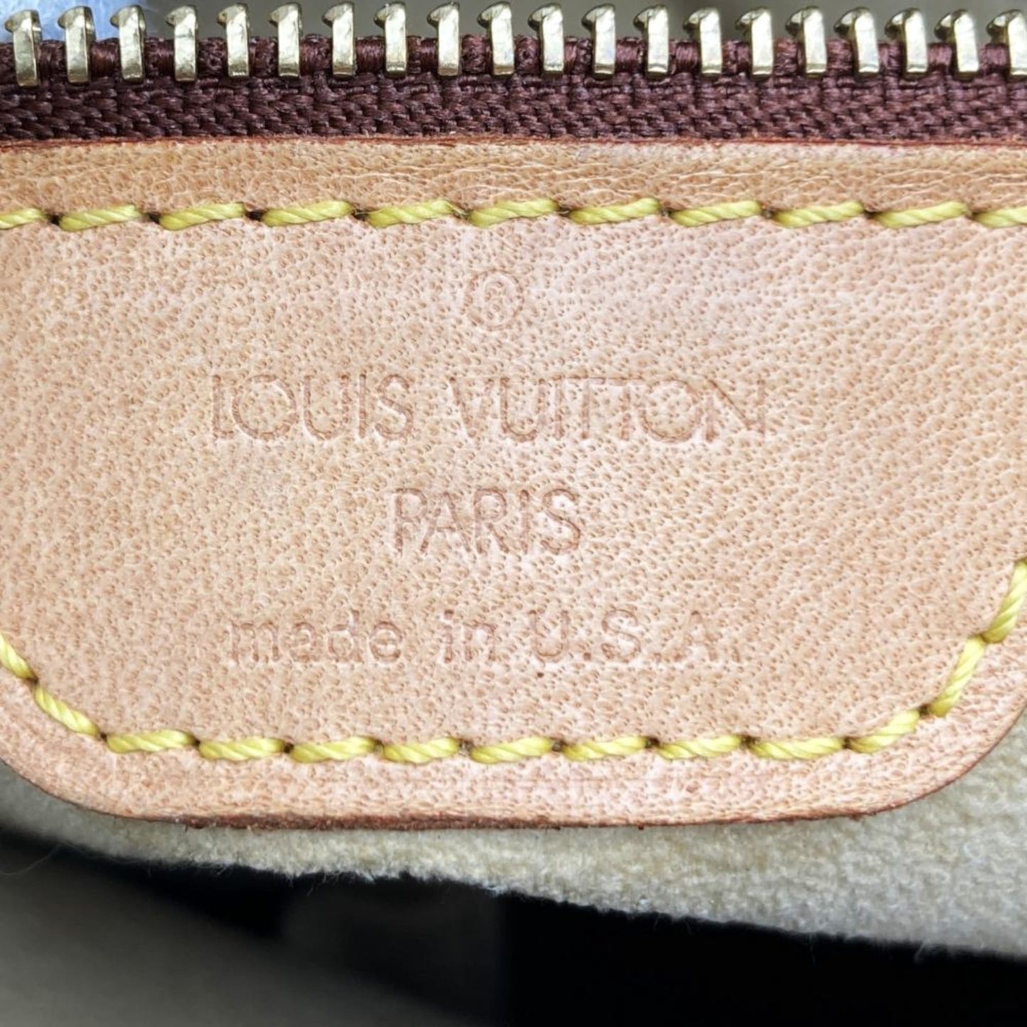 Monogram Canvas Pochette M61737