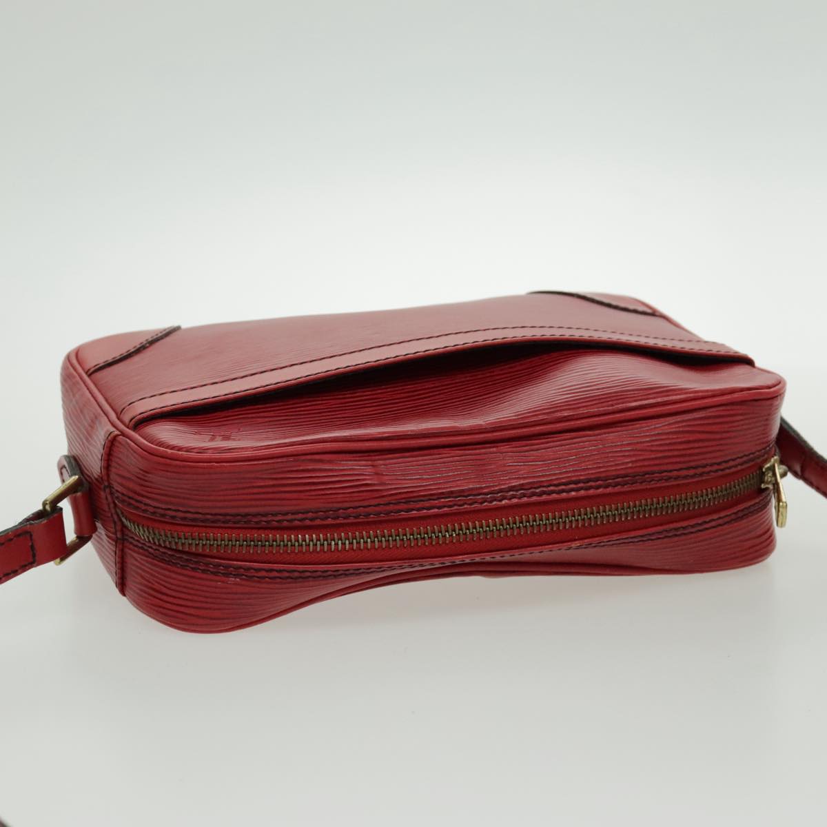 Pochette Epi Leather Crossbody Bag