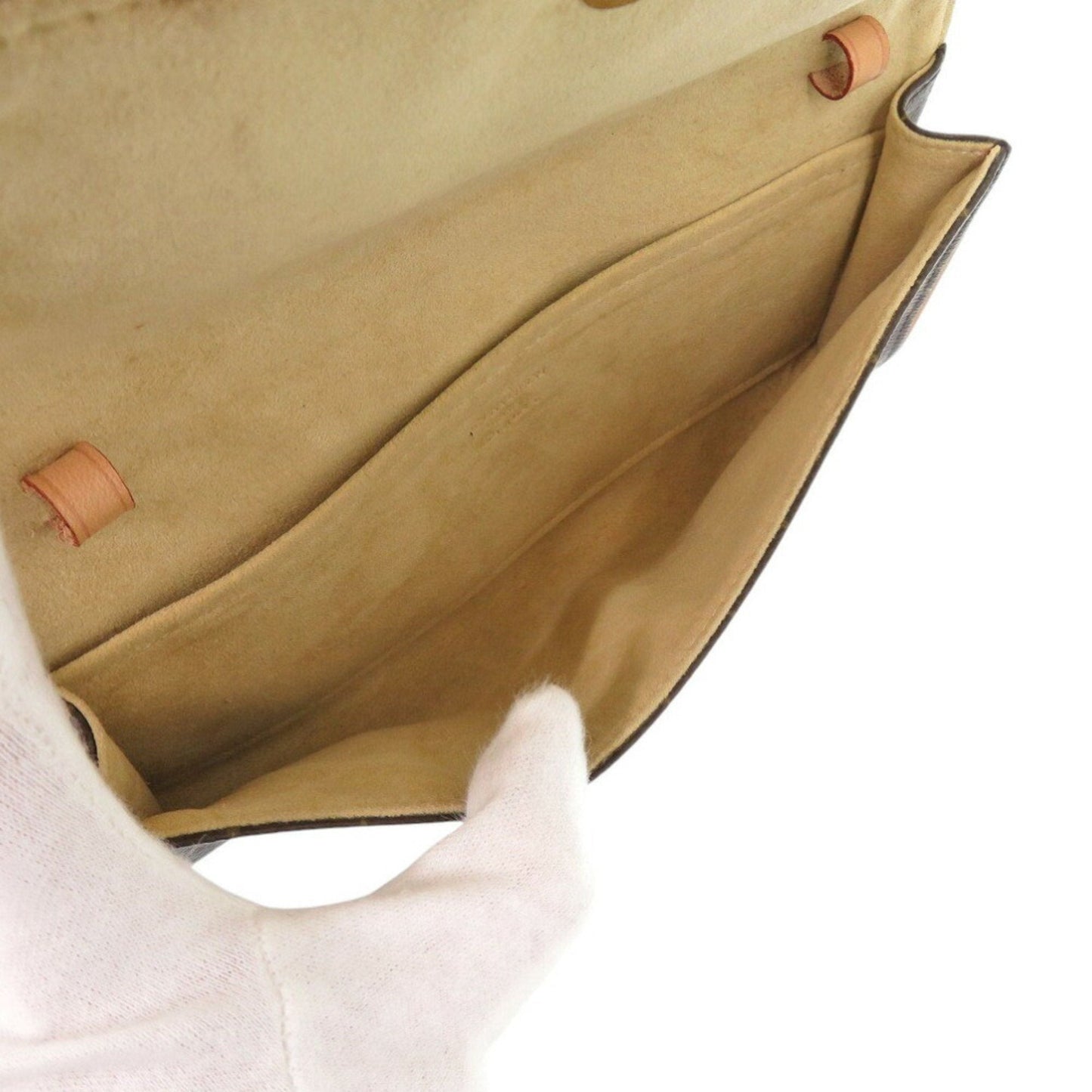 Elegant Canvas Shoulder Bag with Subtle Scratches