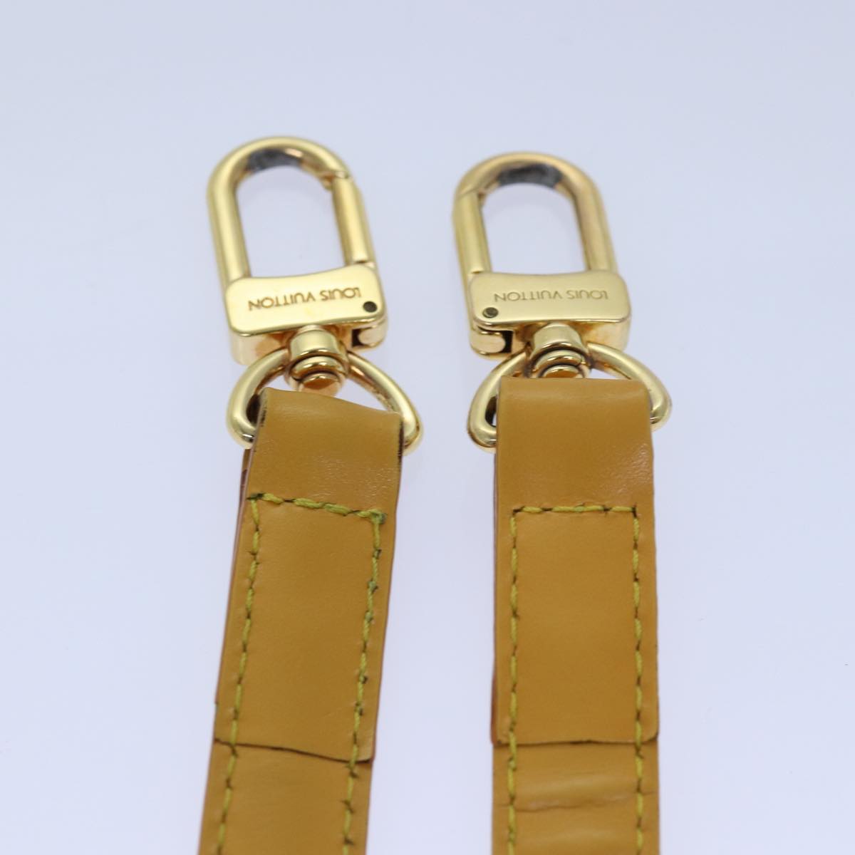 J02310 Leather Shoulder Strap