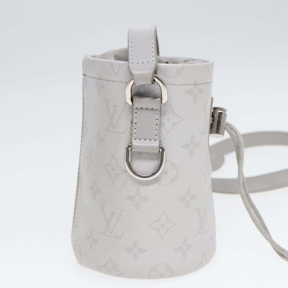 LV x YK Bucket Bag Monogram Empreinte