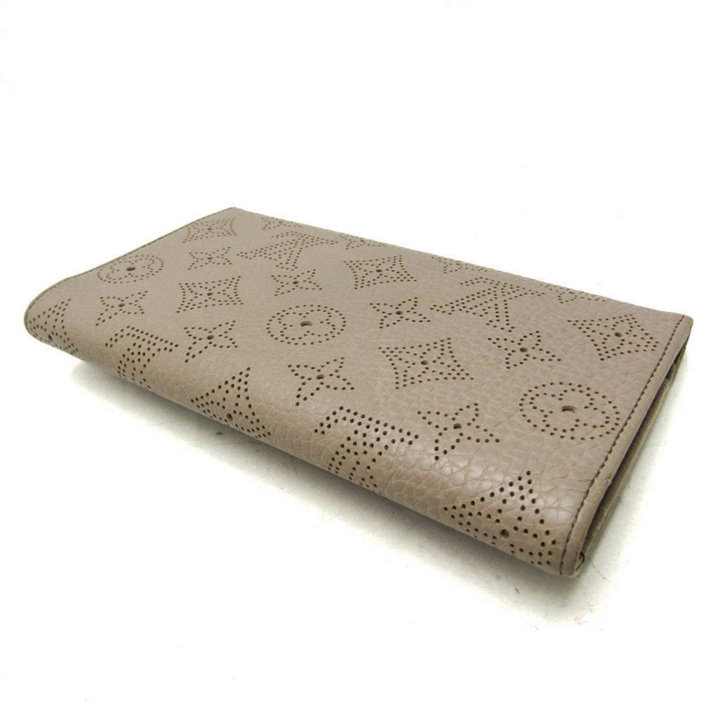 Leather Amelia Wallet with Slight Scratches and Rubbed Edges