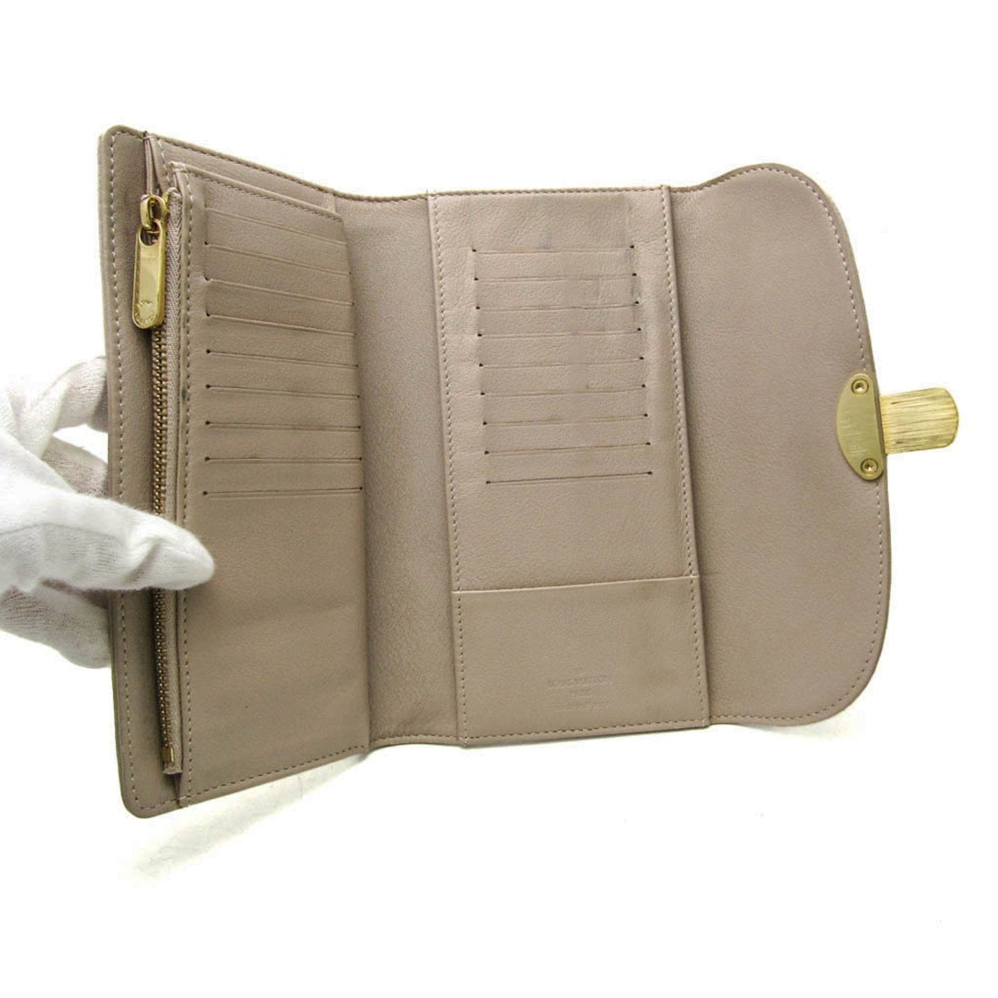 Leather Amelia Wallet with Slight Scratches and Rubbed Edges