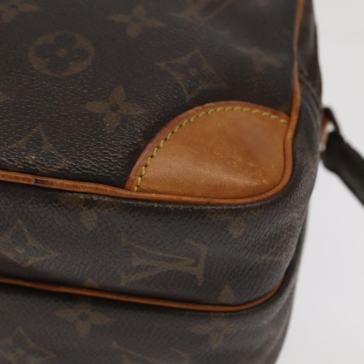 Canvas Shoulder Bag with Adjustable Strap and Multiple Compartments