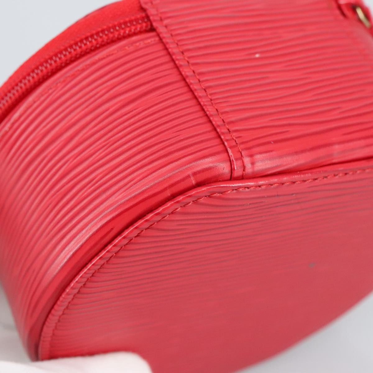 Epi Leather Round Cosmetic Case