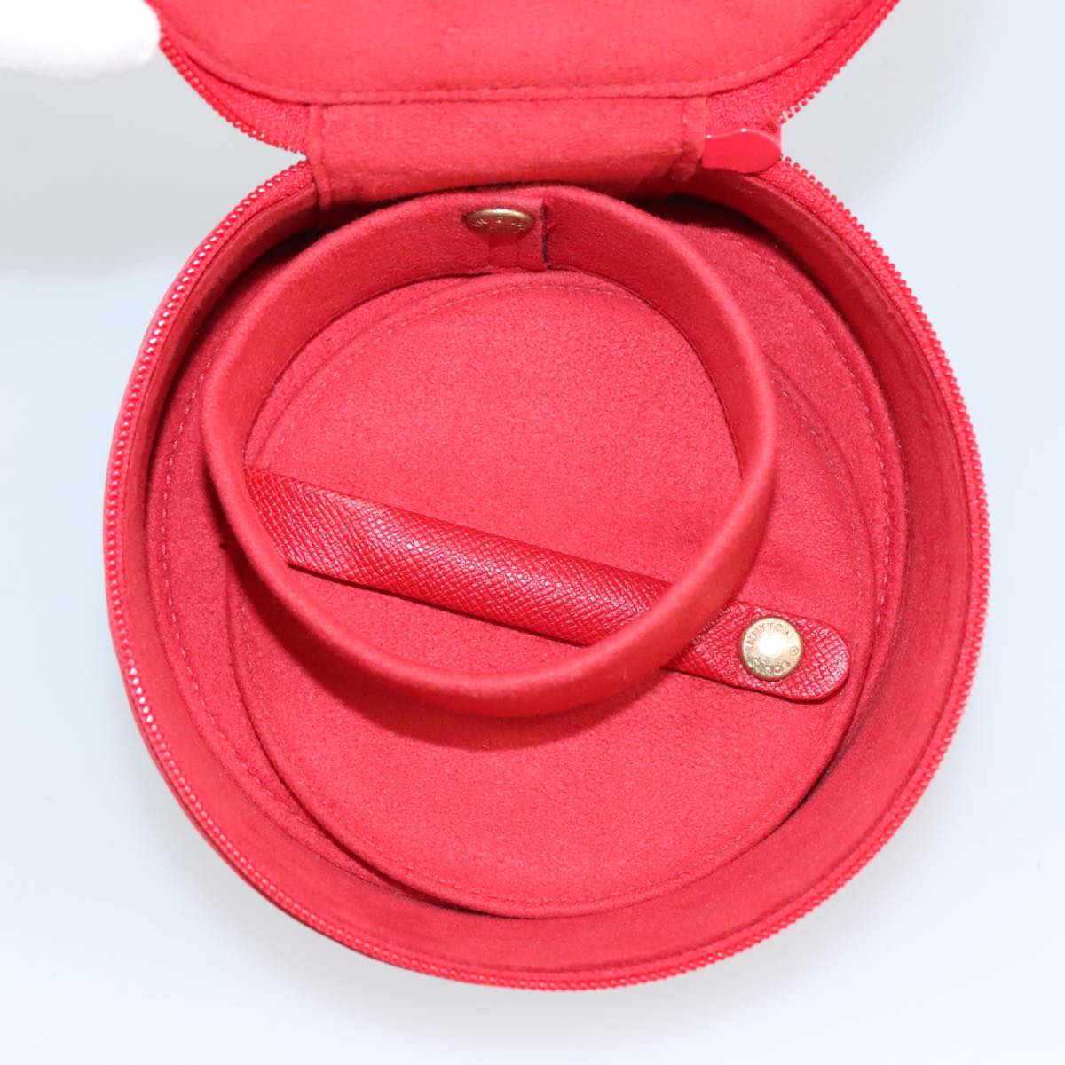 Epi Leather Round Cosmetic Case