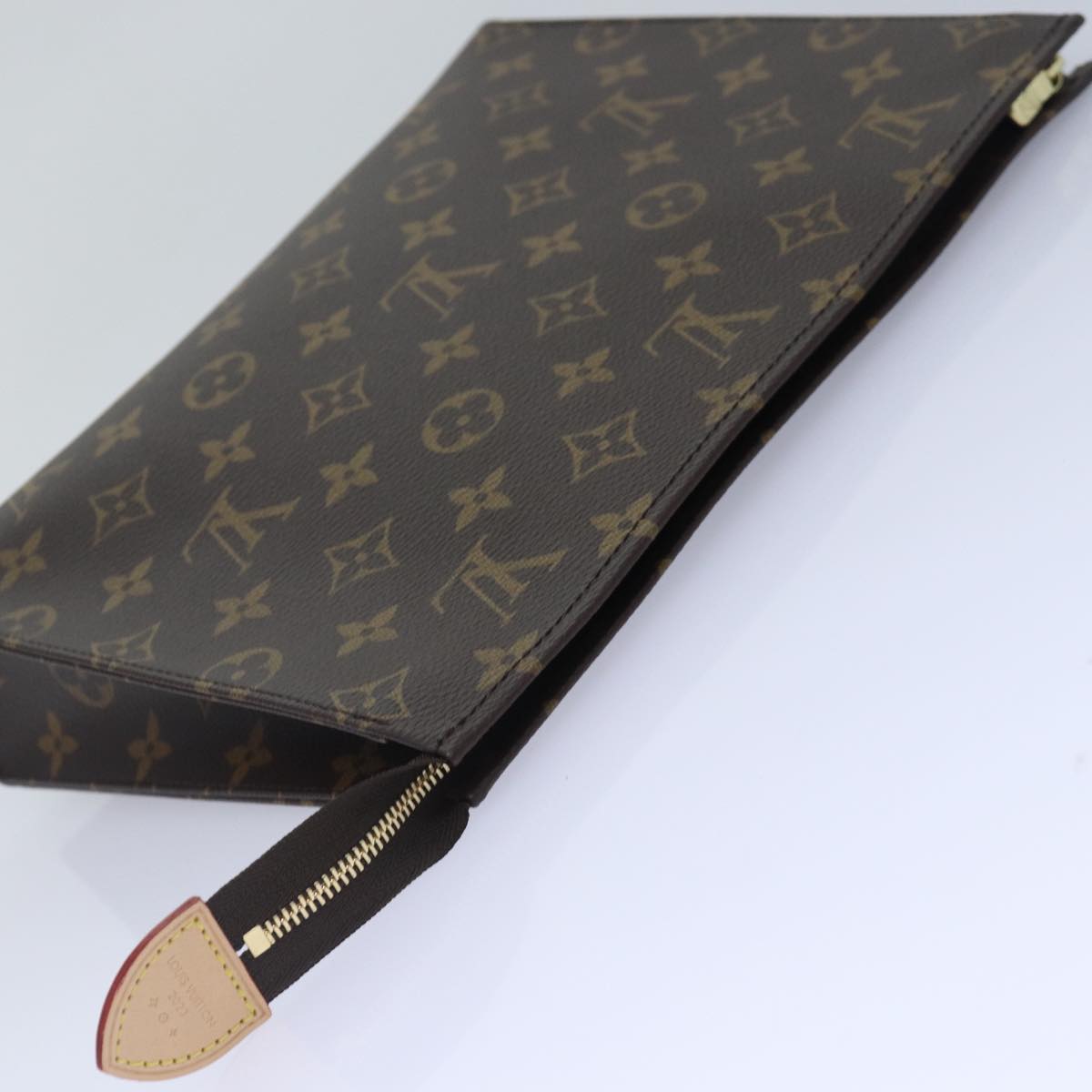 Monogram Pochette Toilette 26 Cosmetic Case