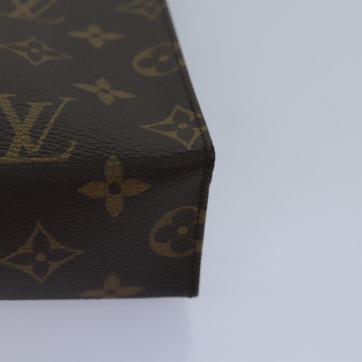 Monogram Pochette Toilette 26 Cosmetic Case