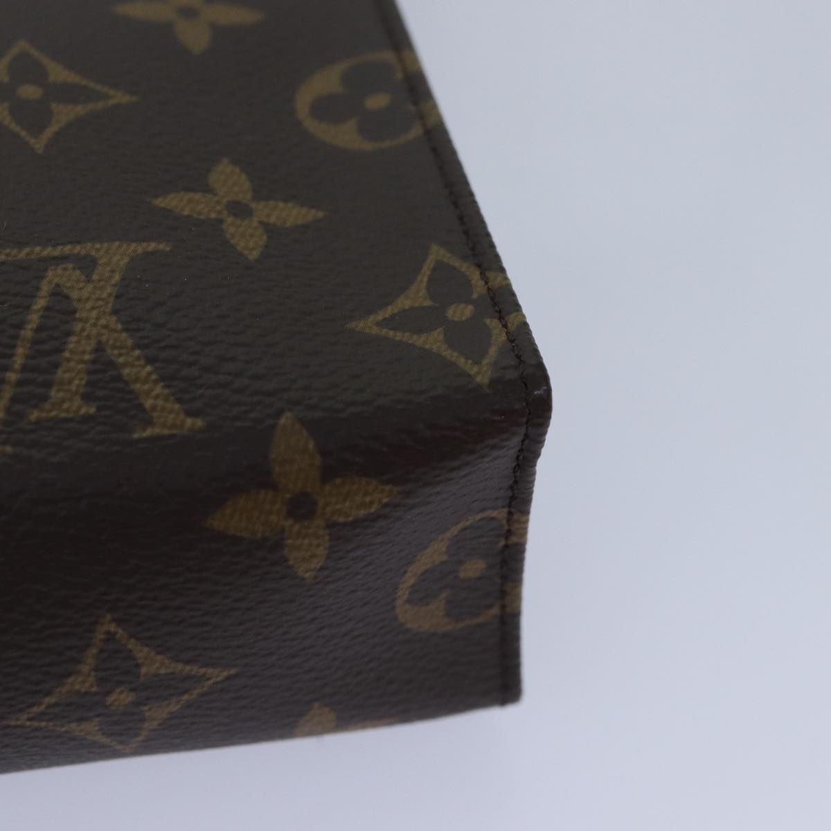 Monogram Pochette Toilette 26 Cosmetic Case