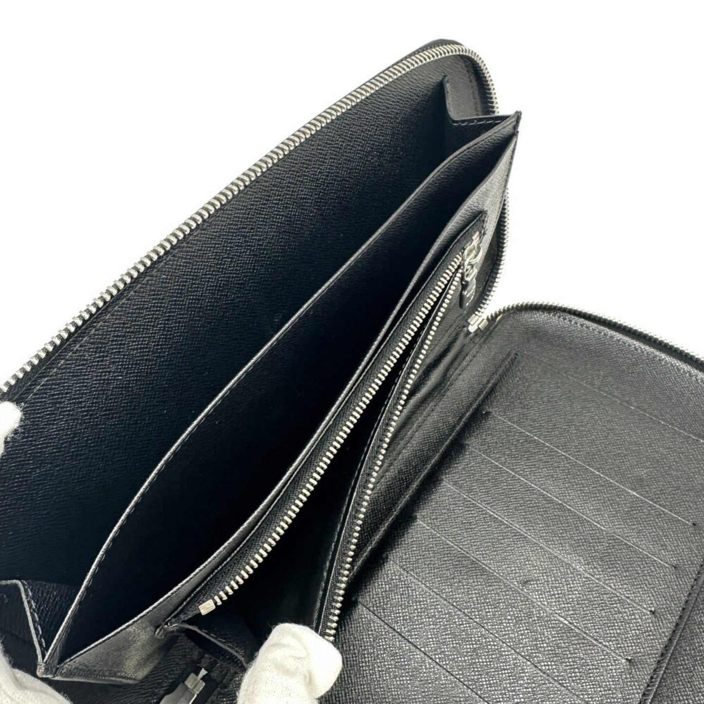 Pochette Zippered Clutch