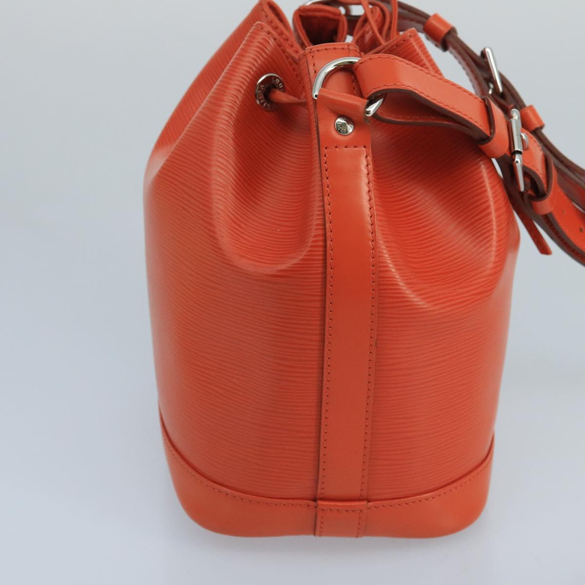 Empreinte Bucket Bag M50465