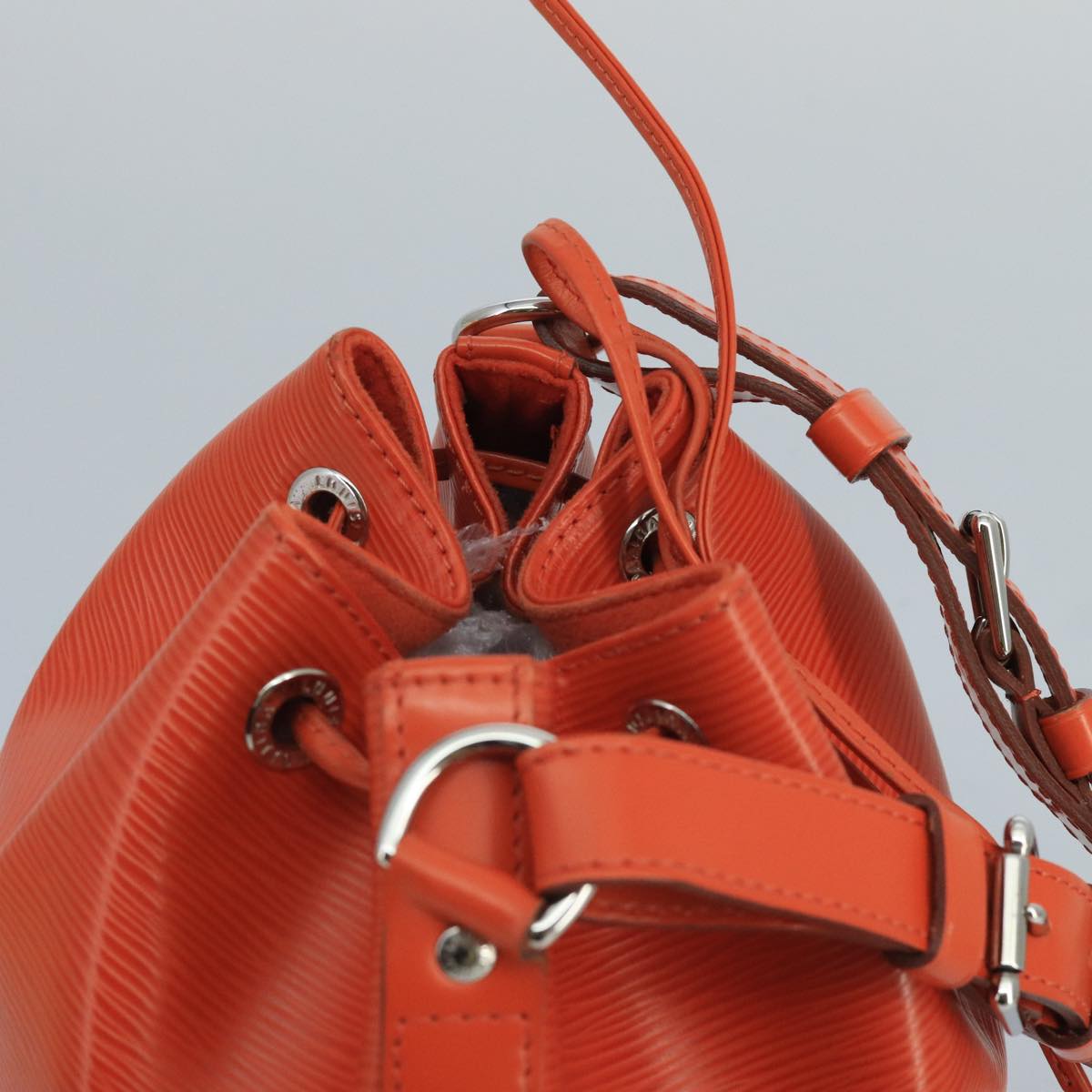 Empreinte Bucket Bag M50465