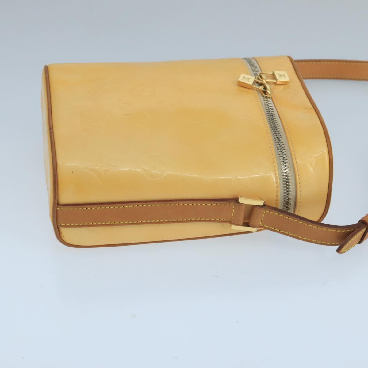 Saintonge Model Crossbody Bag
