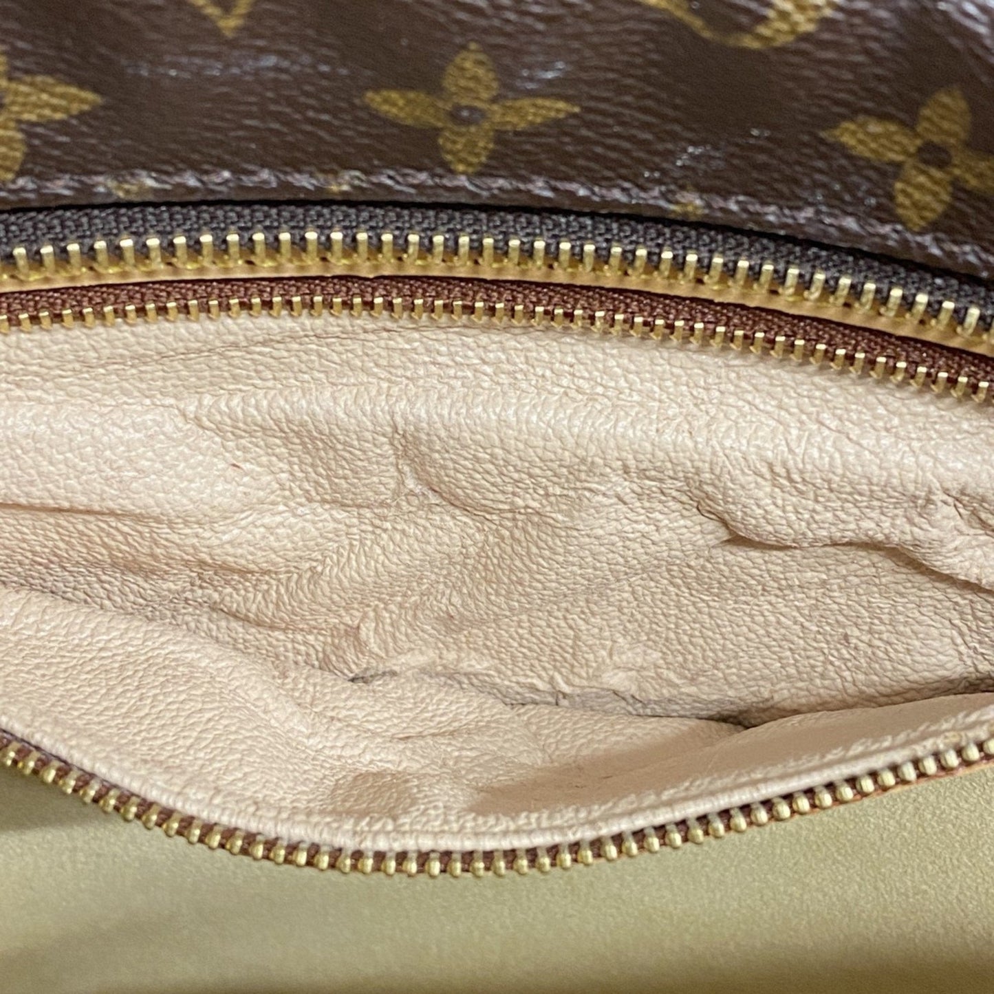 Neverfull MM Tote Monogram Canvas