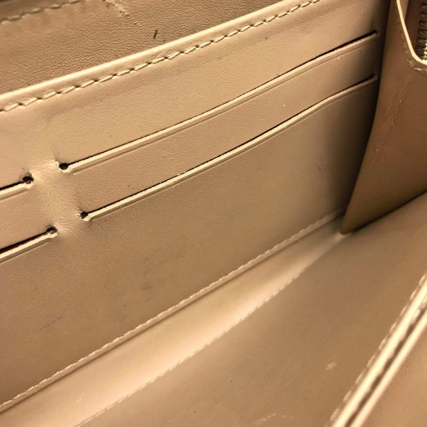 Vernis Zip Wallet Monogram