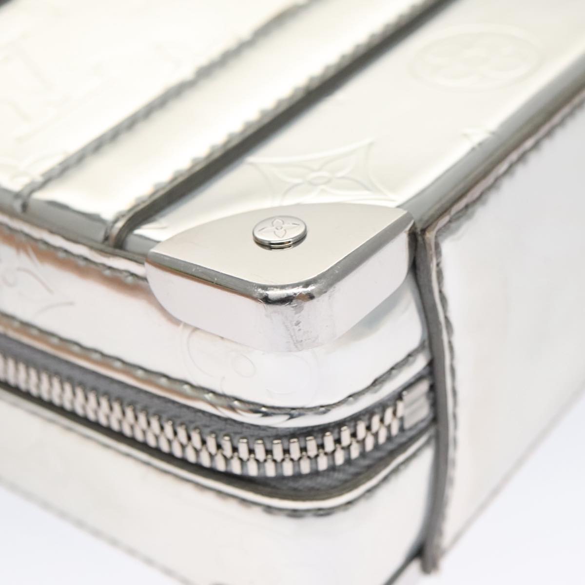 Horizon Soft Silver Monogram Empreinte