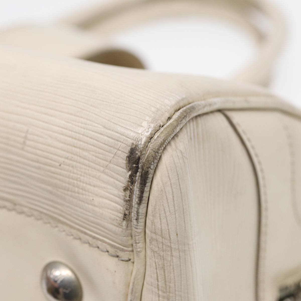Artsy MM Handbag Cream Leather