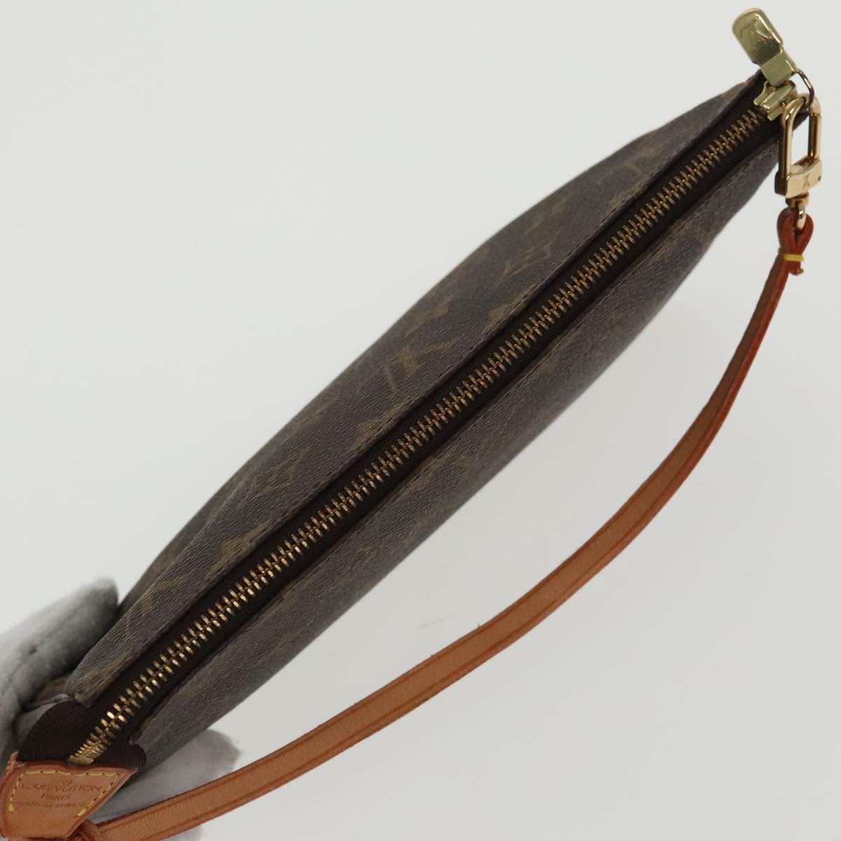 Pochette Flicie Monogram Clutch