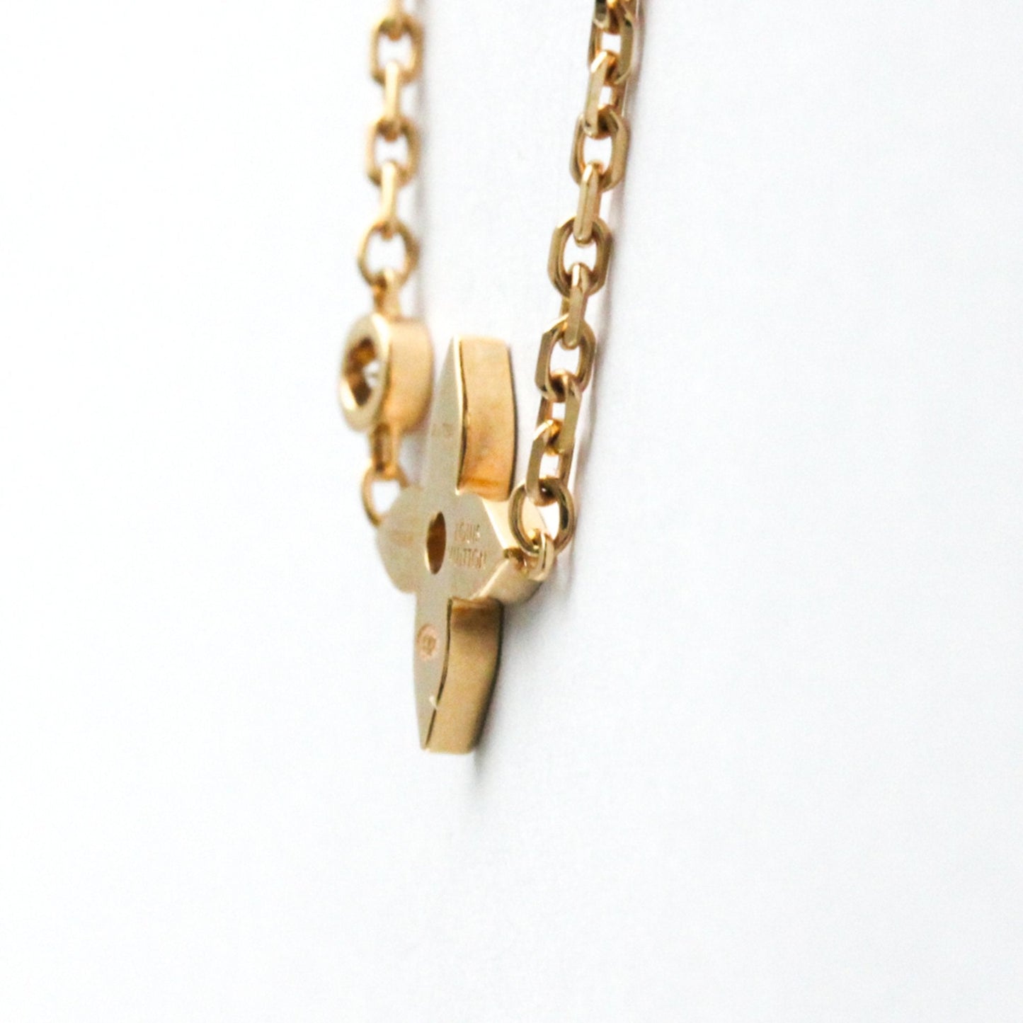 Idylle Blossom Rose Gold Pendant Necklace