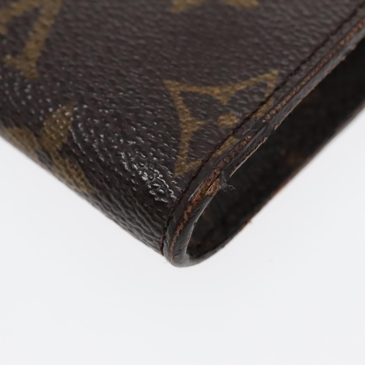 Monogram Canvas Pochette Clutch